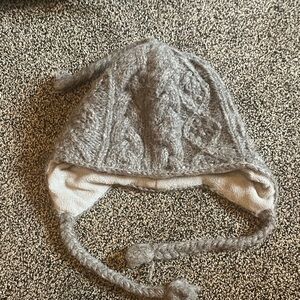 Stylish Gray Knit Women's Hat